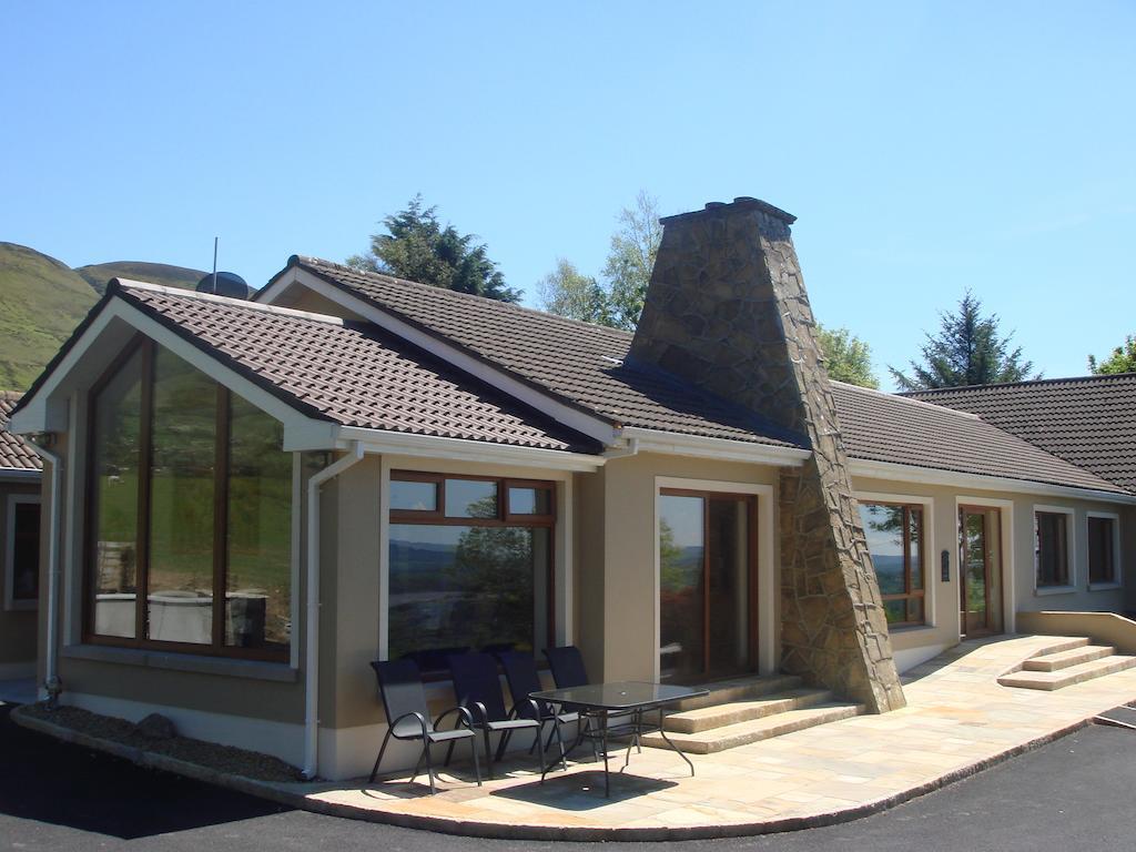 Benbulben Farmhouse B&B Drumcliff 외부 사진