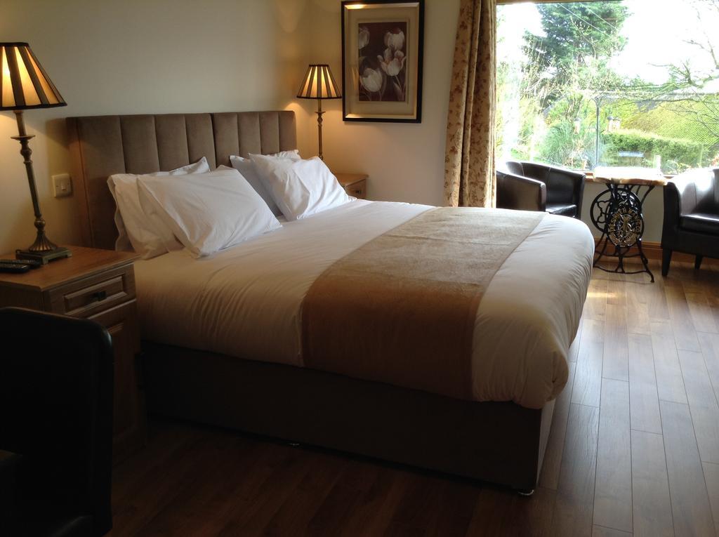 Benbulben Farmhouse B&B Drumcliff 외부 사진