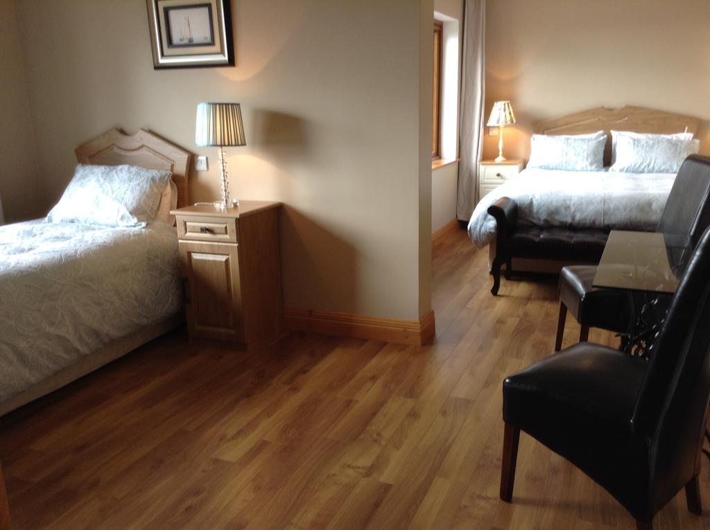 Benbulben Farmhouse B&B Drumcliff 외부 사진