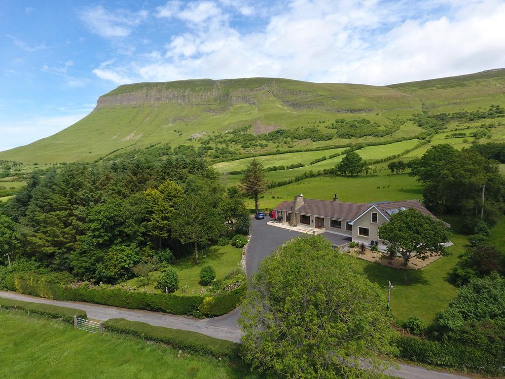 Benbulben Farmhouse B&B Drumcliff 외부 사진